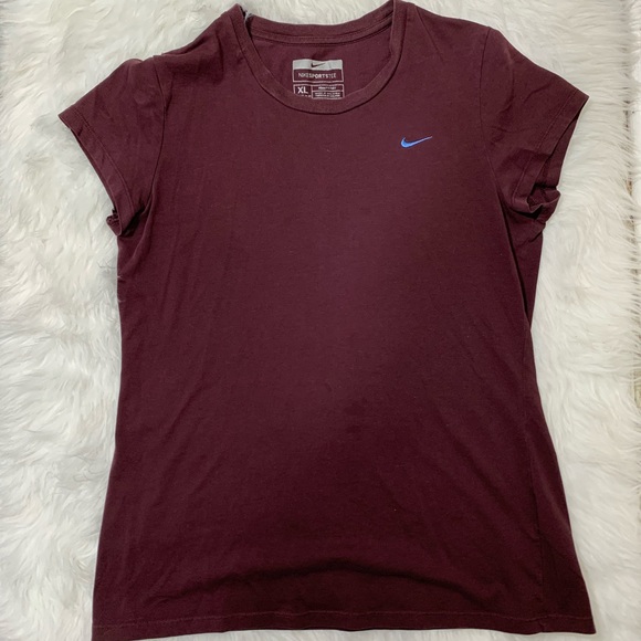 Nike Tops - Maroon T-shirt size xl Nike Tops - Maroon T-shirt size xl